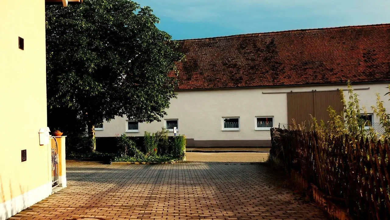 Pension Rupertstubn Ingolstadt Guest house